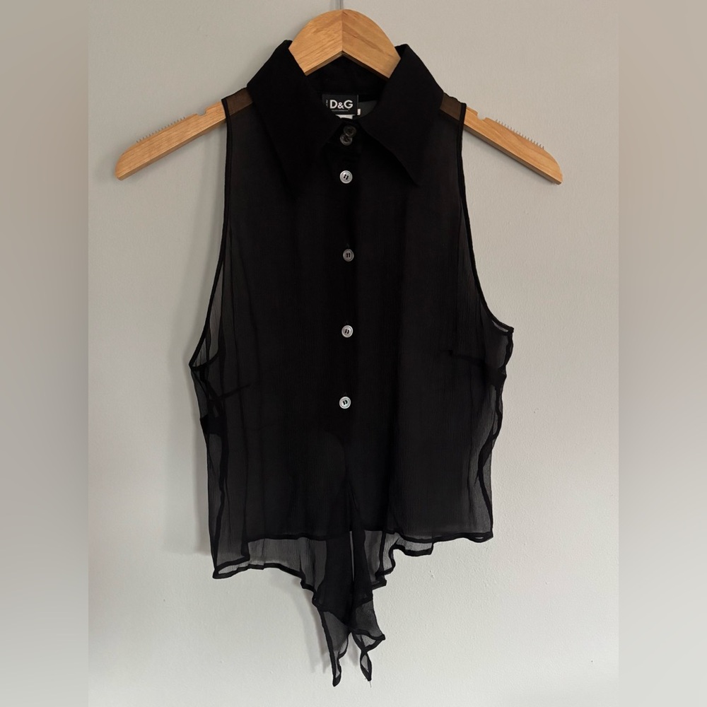 D&G Dolce & Gabbana Black Sheer Sleeveless Top Blouse. Sz: M.